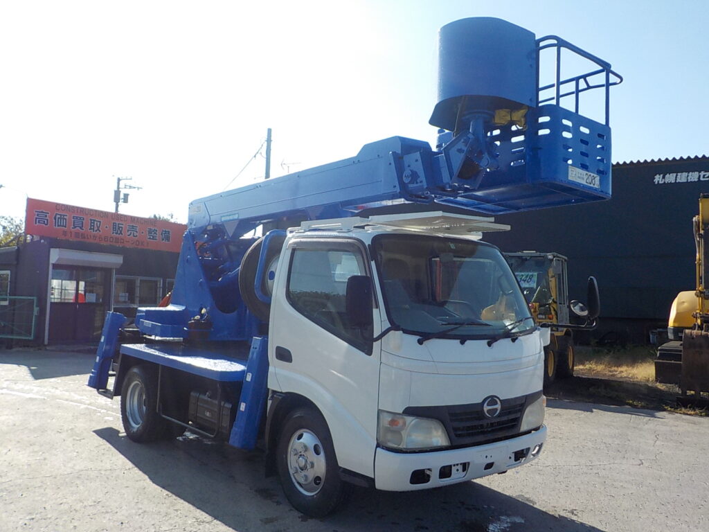 平成19年　デュトロ 11.9ｍ高所作業車　スチールバケット