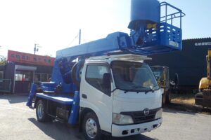 サムネイル: 平成19年　デュトロ 11.9ｍ高所作業車　スチールバケット