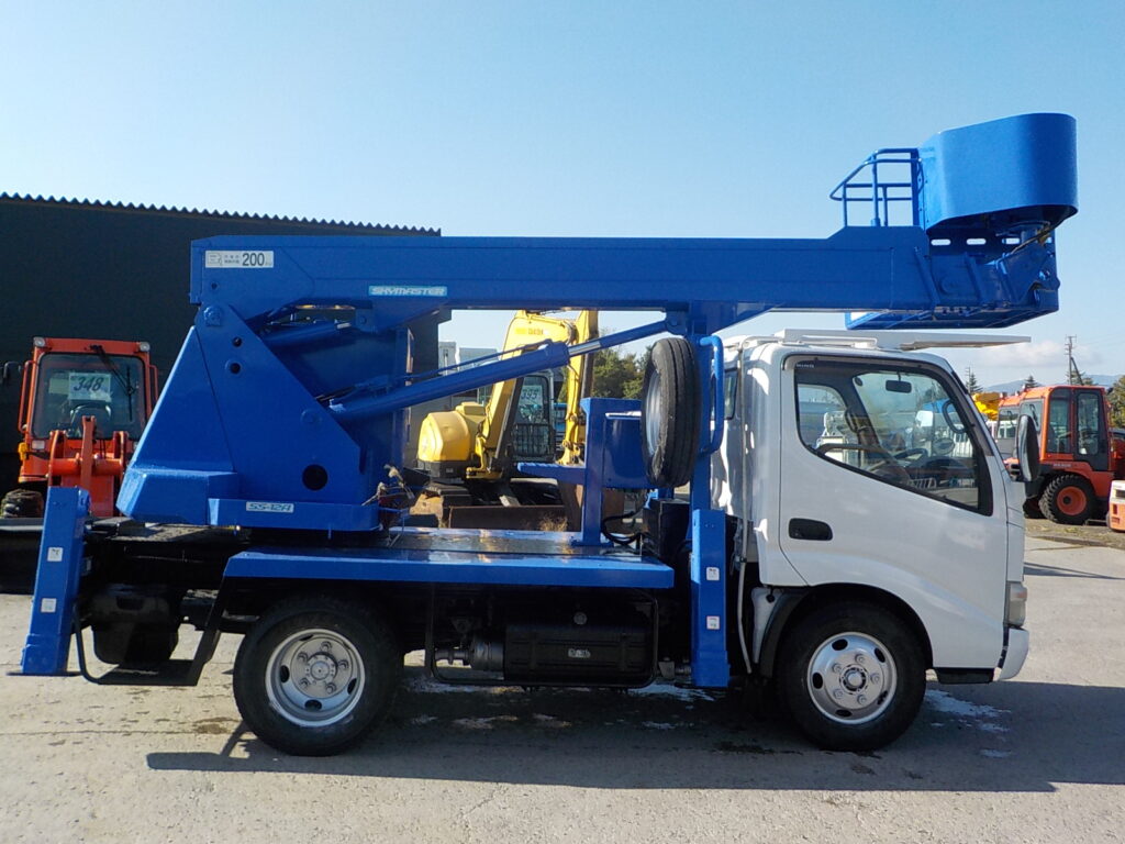 平成19年　デュトロ 11.9ｍ高所作業車　スチールバケット