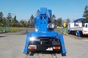 サムネイル: 平成19年　デュトロ 11.9ｍ高所作業車　スチールバケット