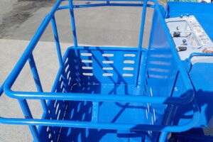 サムネイル: 平成19年　デュトロ 11.9ｍ高所作業車　スチールバケット