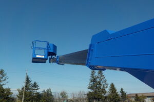 サムネイル: 平成19年　デュトロ 11.9ｍ高所作業車　スチールバケット