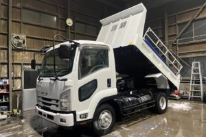 平成28年式フォワードダンプ