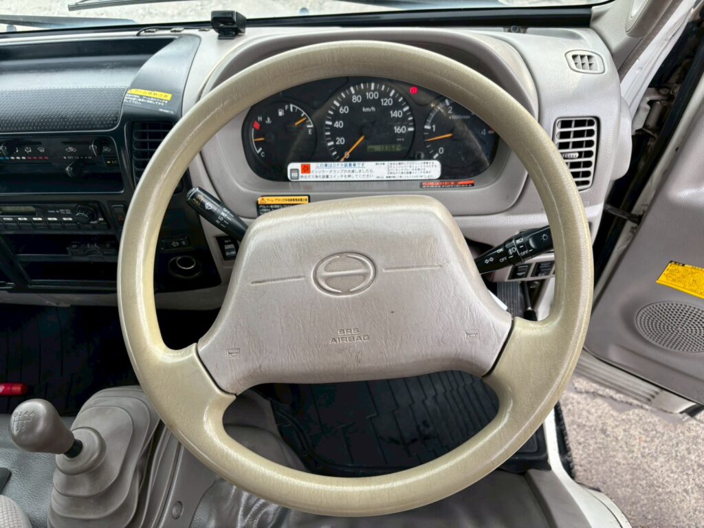 平成２３年　日野　デュトロ　２トン３段クレーン　フックイン・ラジコン付（車検1年付）