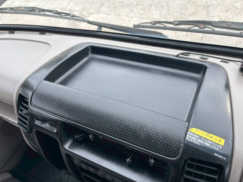 平成２３年　日野　デュトロ　２トン３段クレーン　フックイン・ラジコン付（車検1年付）