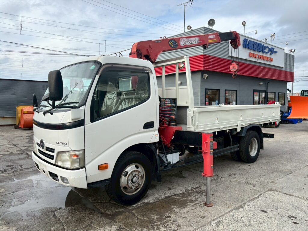 平成２３年　日野　デュトロ　２トン３段クレーン　フックイン・ラジコン付（車検1年付）