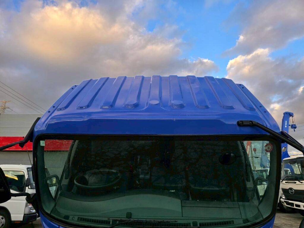 令和1年　いすゞ　フォワード　４トンダンプ　コボレーン付（車検1年付）