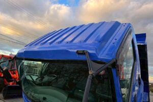 サムネイル: 令和1年　いすゞ　フォワード　４トンダンプ　コボレーン付（車検1年付）