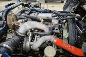 サムネイル: 令和1年　いすゞ　フォワード　４トンダンプ　コボレーン付（車検1年付）