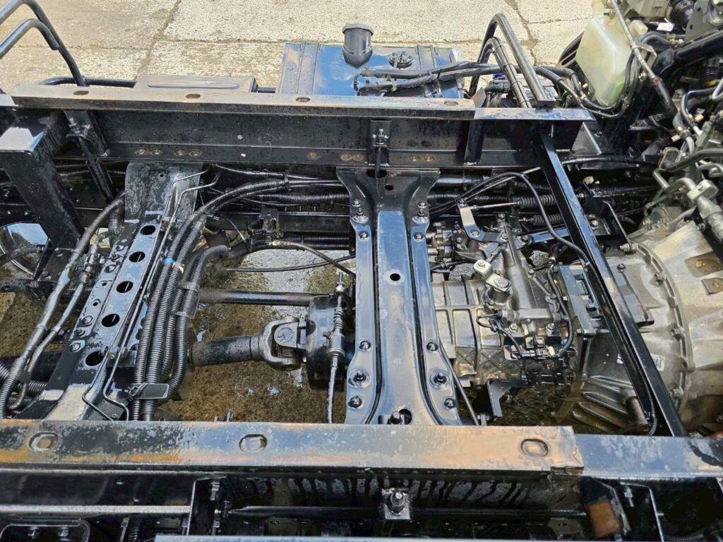 令和1年　いすゞ　フォワード　４トンダンプ　コボレーン付（車検1年付）