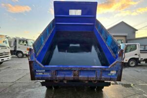 サムネイル: 令和1年　いすゞ　フォワード　４トンダンプ　コボレーン付（車検1年付）