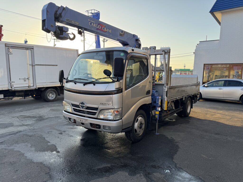平成20年　デュトロ２トン３段クレーンロング　パワーゲート　車検１年付