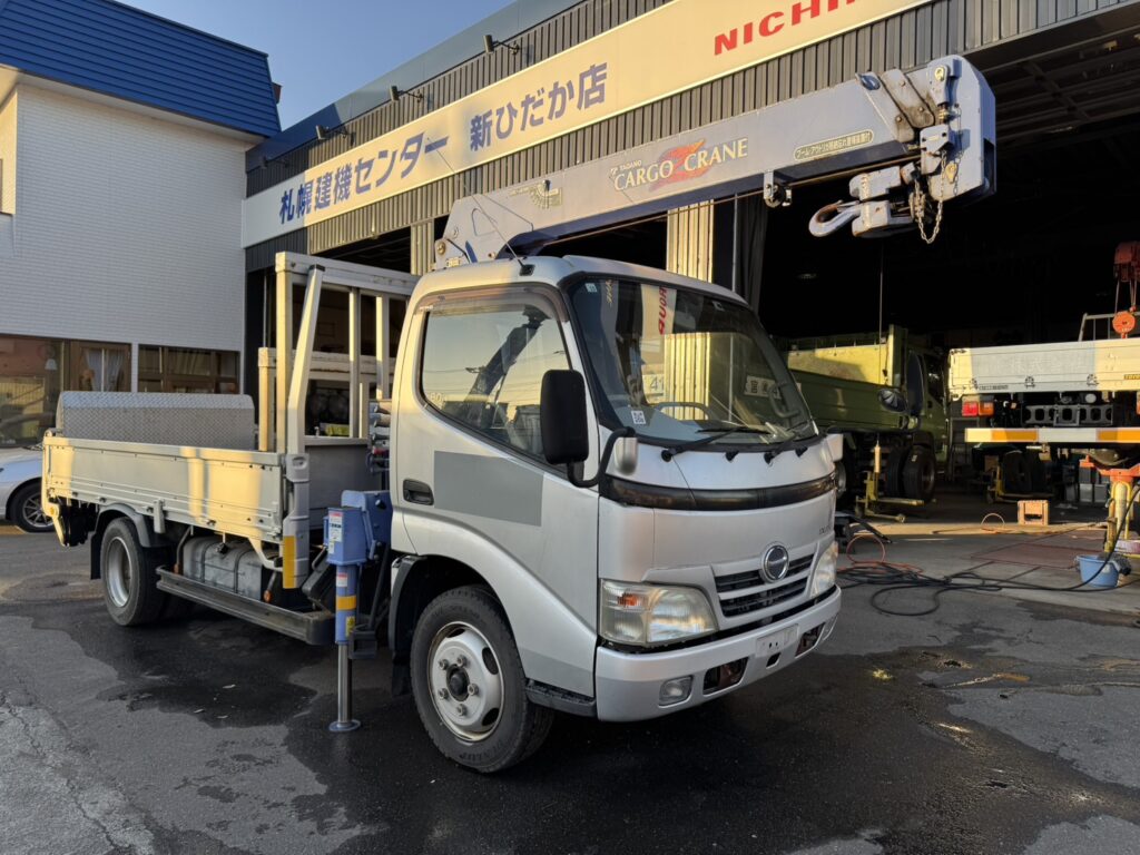 平成20年　デュトロ２トン３段クレーンロング　パワーゲート　車検１年付