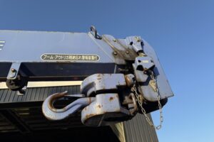 サムネイル: 平成20年　デュトロ２トン３段クレーンロング　パワーゲート　車検１年付