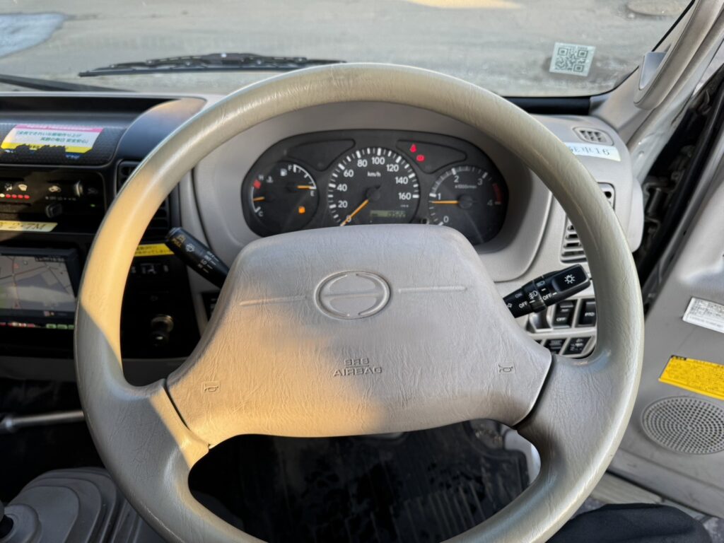 平成20年　デュトロ２トン３段クレーンロング　パワーゲート　車検１年付
