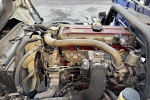 サムネイル: 平成20年　デュトロ２トン３段クレーンロング　パワーゲート　車検１年付