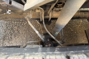 サムネイル: 平成20年　デュトロ２トン３段クレーンロング　パワーゲート　車検１年付