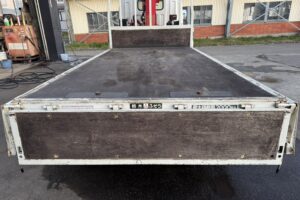 サムネイル: 平成17年　キャンター２トン３段クレーン　ロング　ラジコン　パラフック　車検1年付
