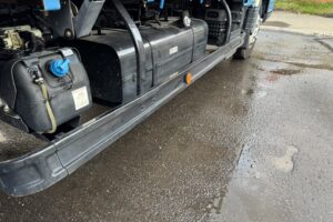 サムネイル: 平成30年　キャンター2トン平ワイドロング 車検1年付