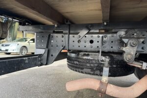 サムネイル: 平成30年　キャンター2トン平ワイドロング 車検1年付