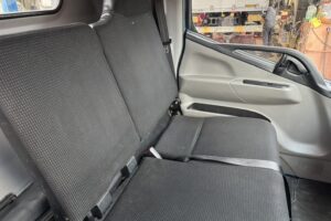 サムネイル: 平成30年　キャンター2トン平ワイドロング 車検1年付