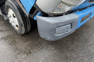 サムネイル: 平成30年　キャンター2トン平ワイドロング 車検1年付