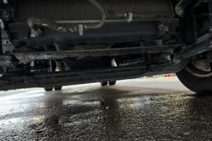 サムネイル: 平成30年　キャンター2トン平ワイドロング 車検1年付