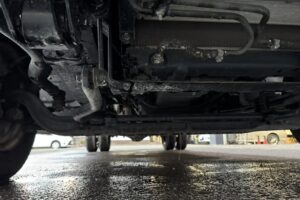 サムネイル: 平成30年　キャンター2トン平ワイドロング 車検1年付