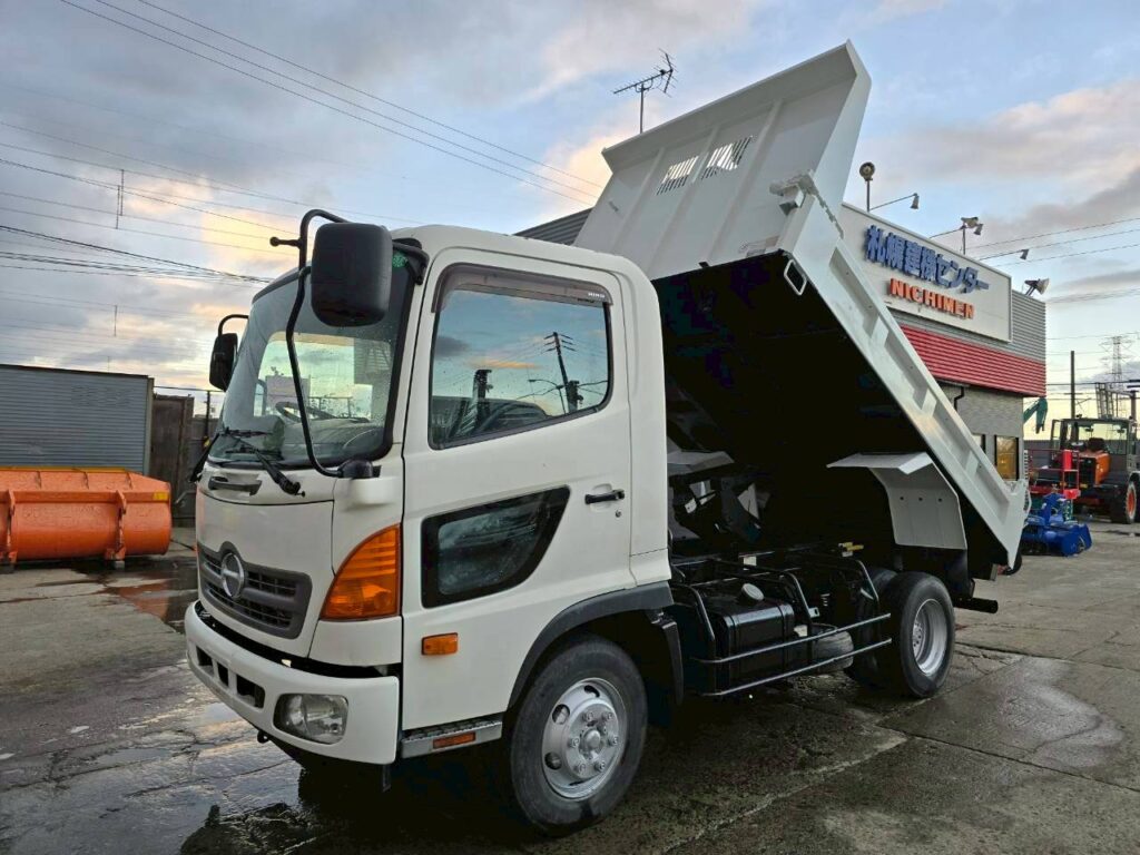 平成26年 日野 レンジャー 4トンダンプ 電動コボレーン付(車検1年付)