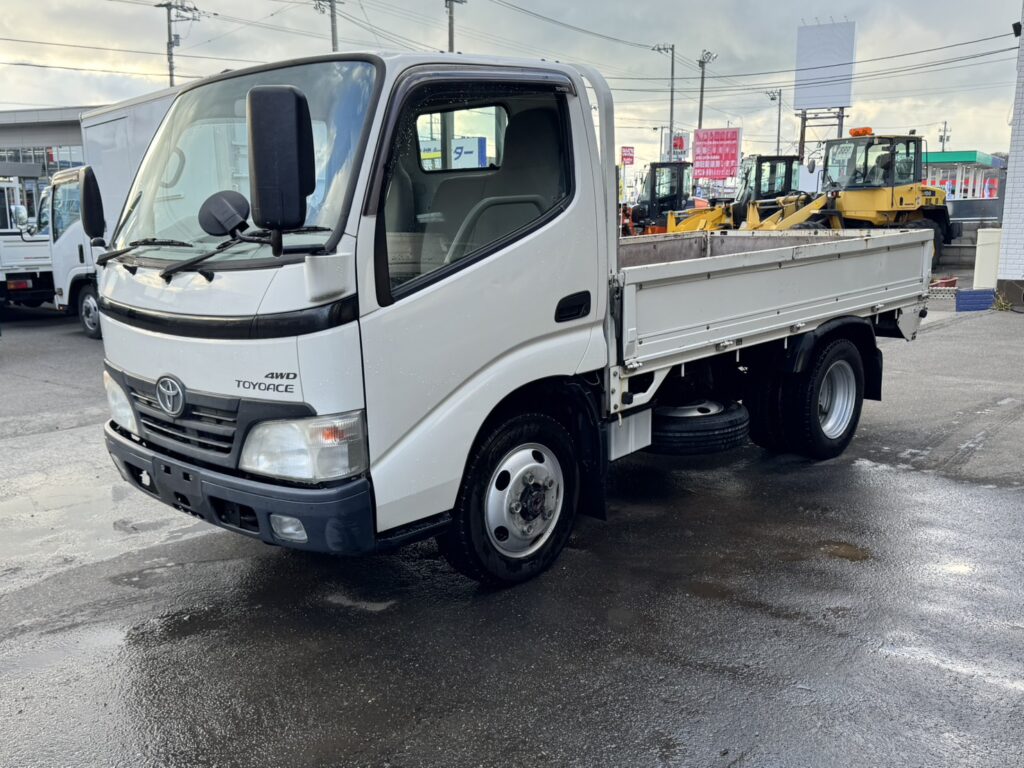 平成20年　トヨエース2トン平　4WD　フル装備　5MT　車検1年付