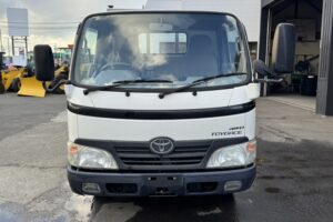 サムネイル: 平成20年　トヨエース2トン平　4WD　フル装備　5MT　車検1年付