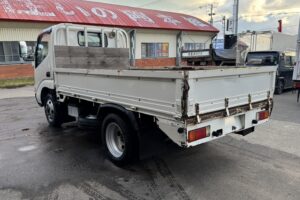 サムネイル: 平成20年　トヨエース2トン平　4WD　フル装備　5MT　車検1年付