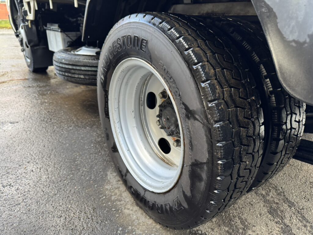 平成20年　トヨエース2トン平　4WD　フル装備　5MT　車検1年付