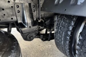 サムネイル: 平成20年　トヨエース2トン平　4WD　フル装備　5MT　車検1年付