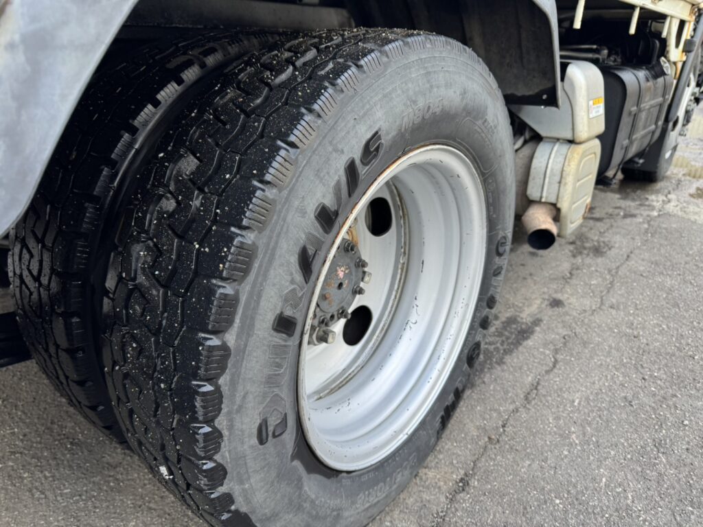 平成20年　トヨエース2トン平　4WD　フル装備　5MT　車検1年付