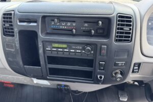 サムネイル: 平成20年　トヨエース2トン平　4WD　フル装備　5MT　車検1年付