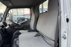 サムネイル: 平成20年　トヨエース2トン平　4WD　フル装備　5MT　車検1年付