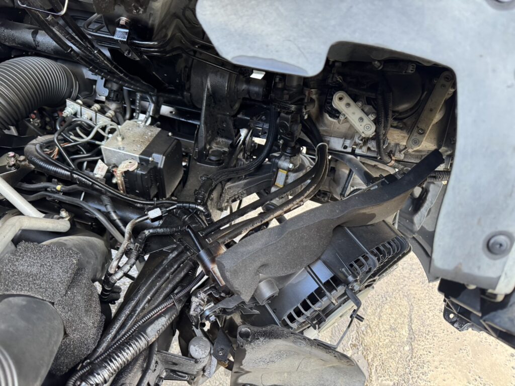 平成20年　トヨエース2トン平　4WD　フル装備　5MT　車検1年付