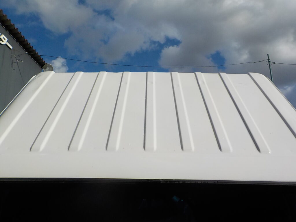 平成27年 エルフ2tダンプ 電動コボレーン