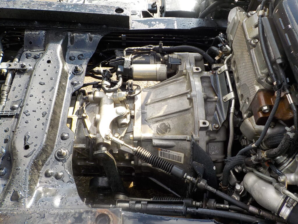 平成27年 エルフ2tダンプ 電動コボレーン