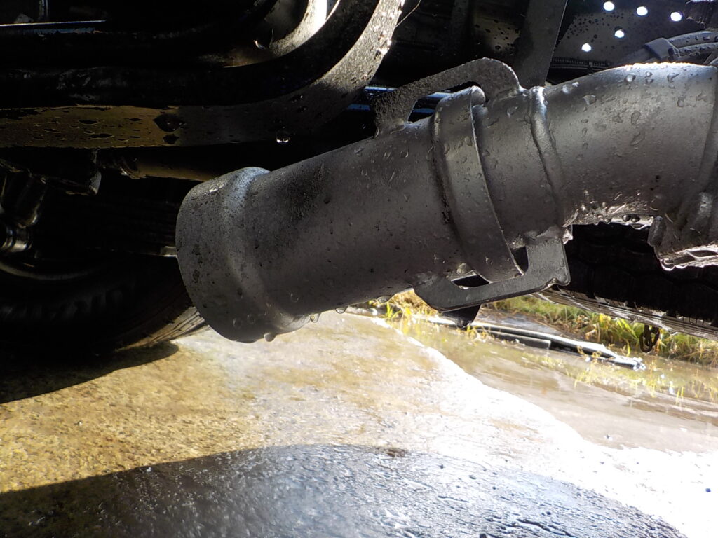 平成27年 エルフ2tダンプ 電動コボレーン