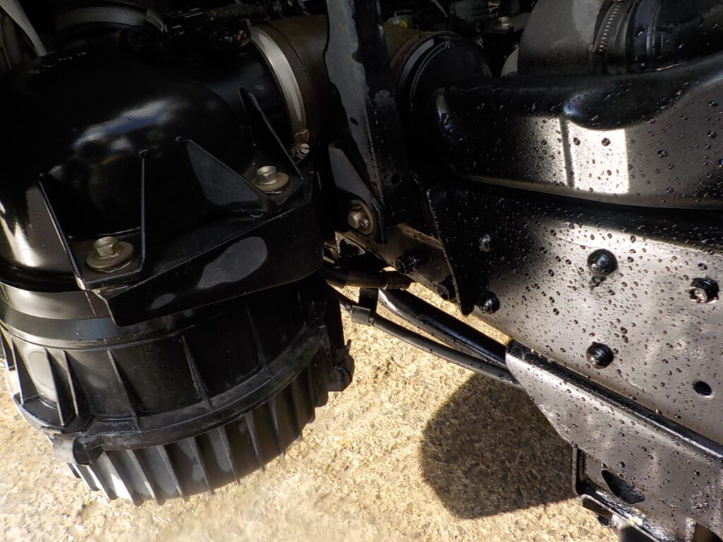 平成27年 エルフ2tダンプ 電動コボレーン