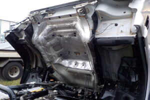 サムネイル: 平成２９年式　いすゞ　フォワード　４ｔダンプ　