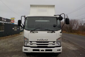 サムネイル: 平成２９年式　いすゞ　フォワード　４ｔダンプ　