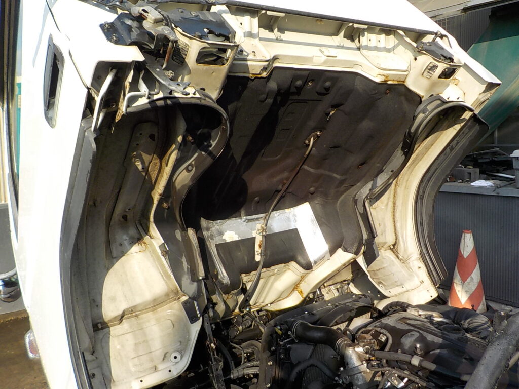 平成22年 キャンター2tダンプ