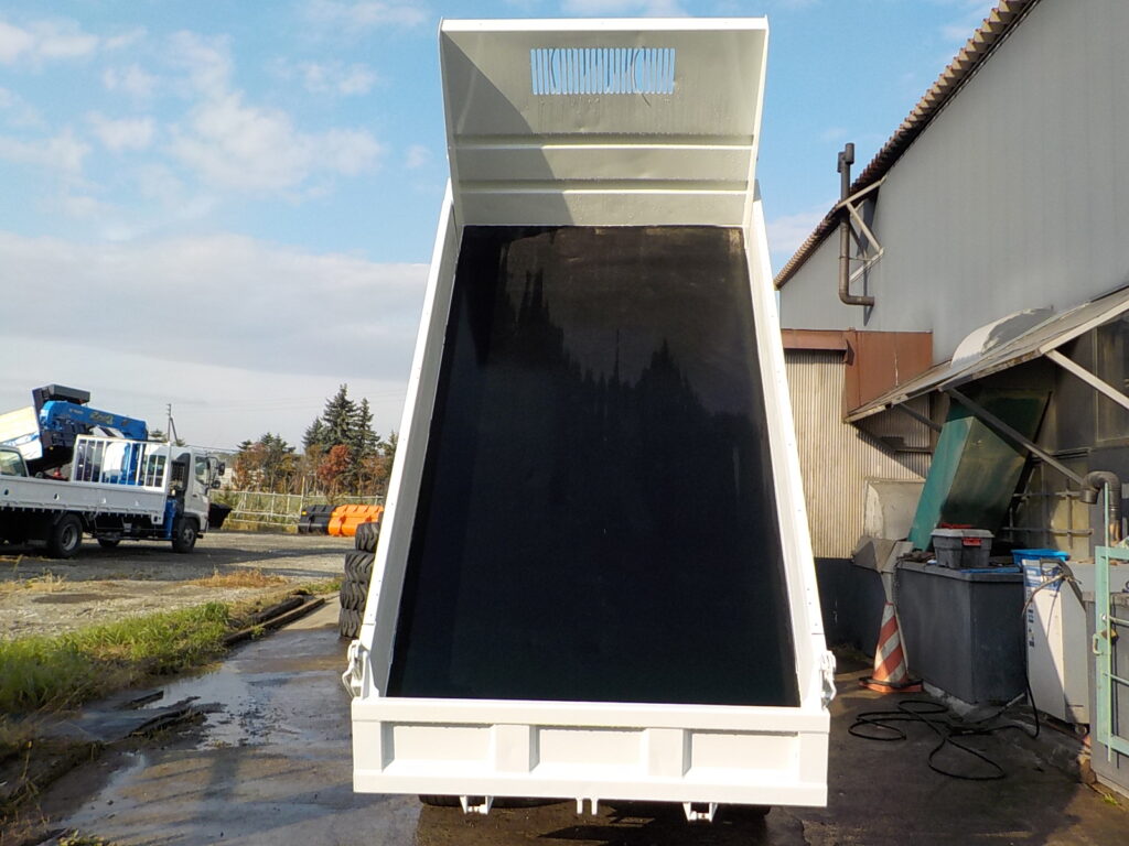 平成22年 キャンター2tダンプ