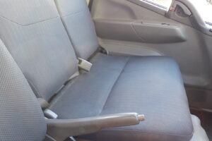 サムネイル: 平成22年 キャンター2tダンプ