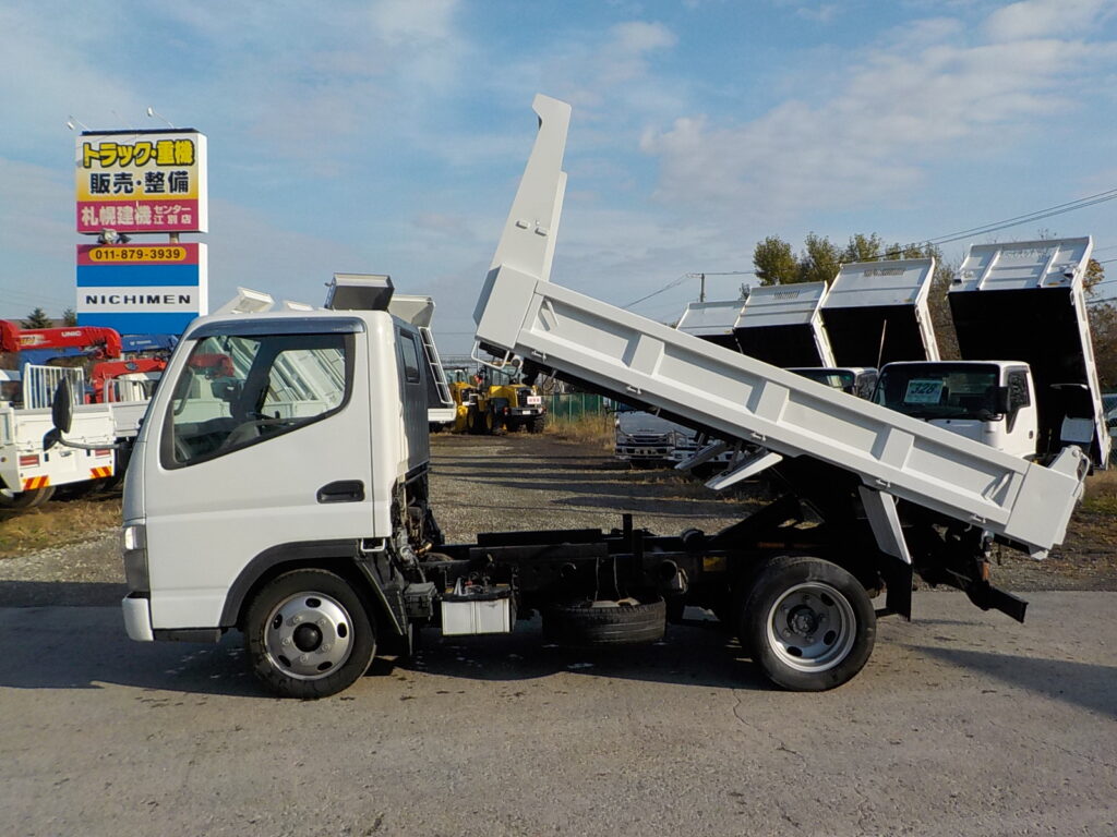 平成22年 キャンター2tダンプ