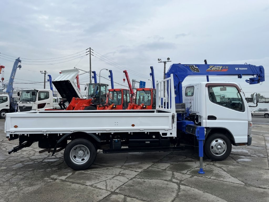 平成24年　三菱　キャンター　２トン４段クレーンロング　フックイン・ラジコン・バックモニター（車検令和8年10月）