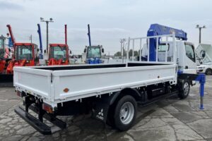 サムネイル: 平成24年　三菱　キャンター　２トン４段クレーンロング　フックイン・ラジコン・バックモニター（車検令和8年10月）